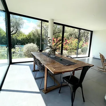 Villa Juan Les Pins - Individual - 8 People *